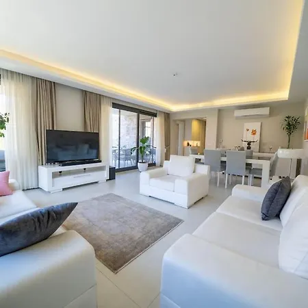 Paris Villa Marmaris
