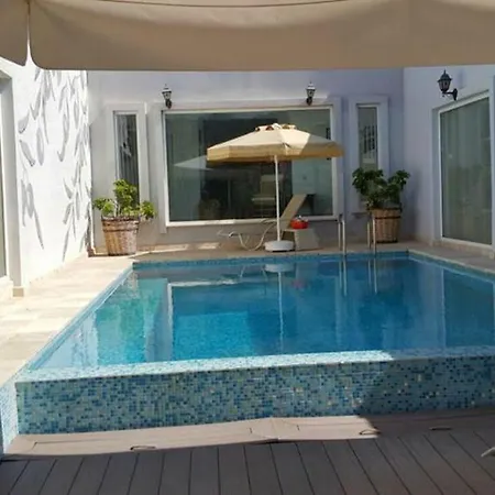 Paris Villa Gümüşlük